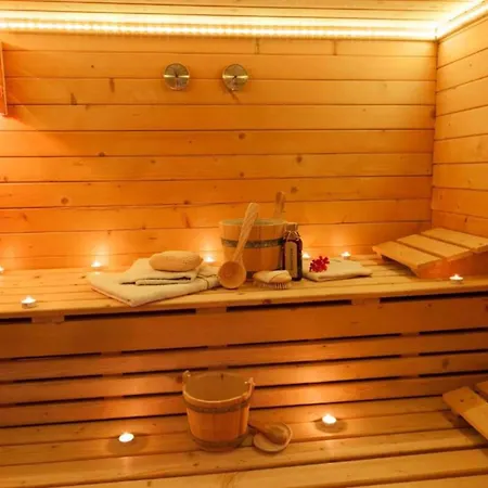 Pensjonat Zum Ritter - A Cozy Historical Landmark