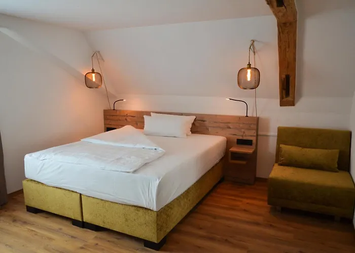 Zum Ritter - A Cozy Historical Landmark Casa de hóspedes